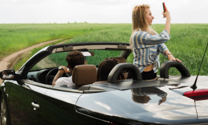 Аренда кабриолета с водителем для романтической поездки
